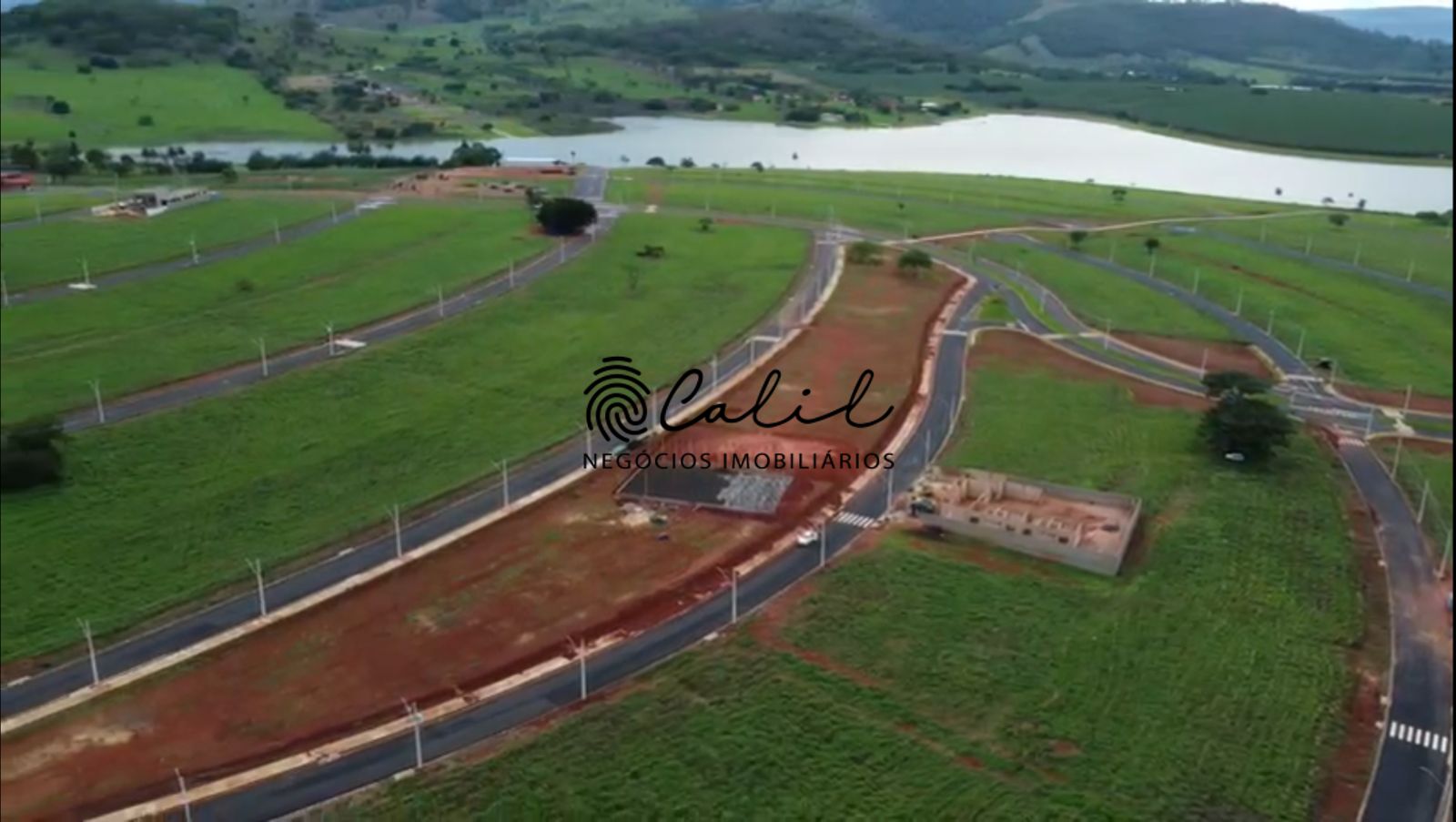 Terreno à venda, 900m² - Foto 2