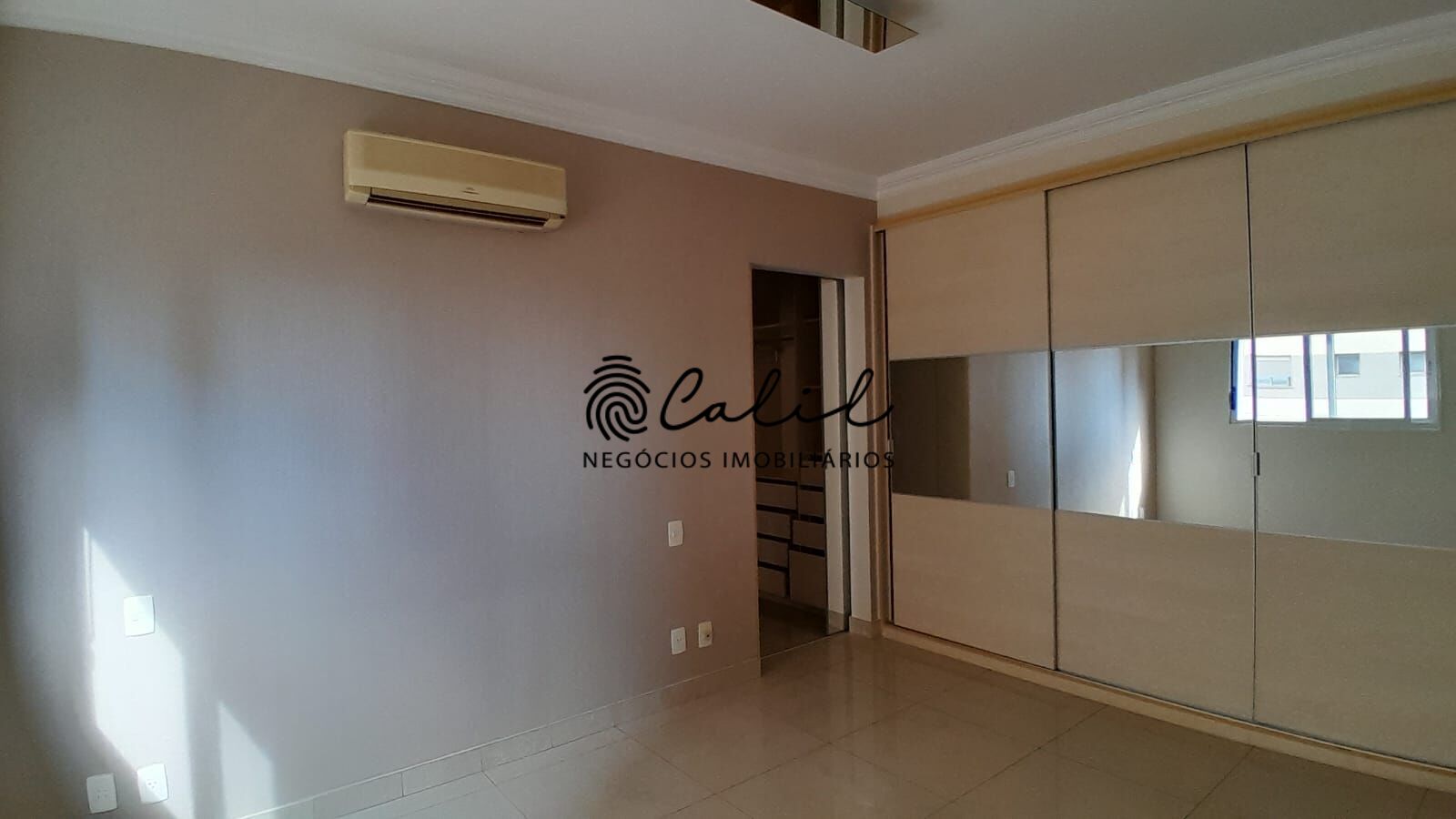 Apartamento à venda com 3 quartos, 217m² - Foto 20