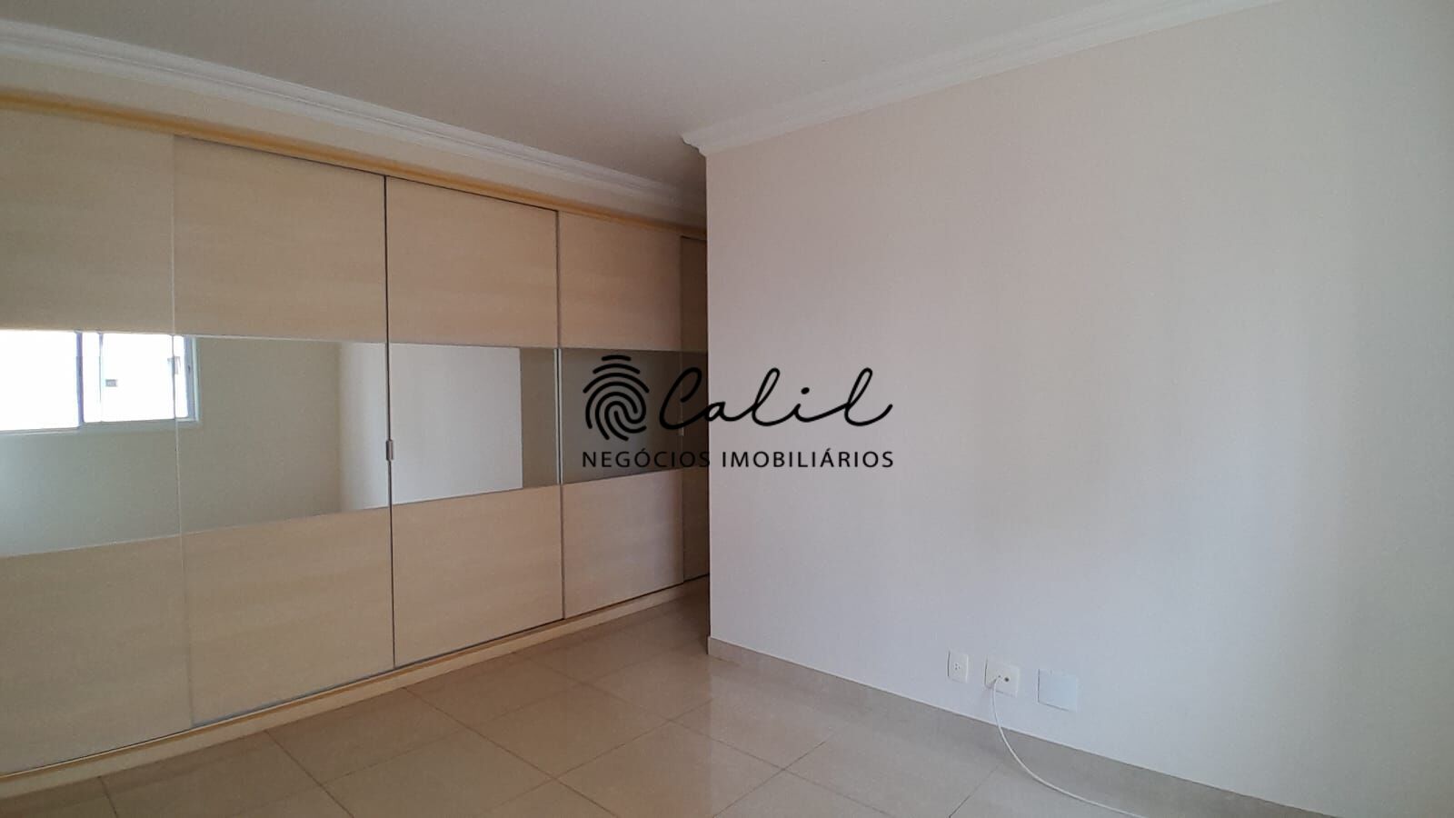 Apartamento à venda com 3 quartos, 217m² - Foto 22