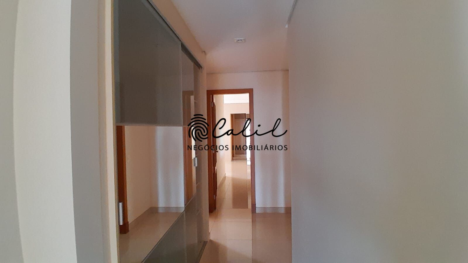 Apartamento à venda com 3 quartos, 217m² - Foto 27