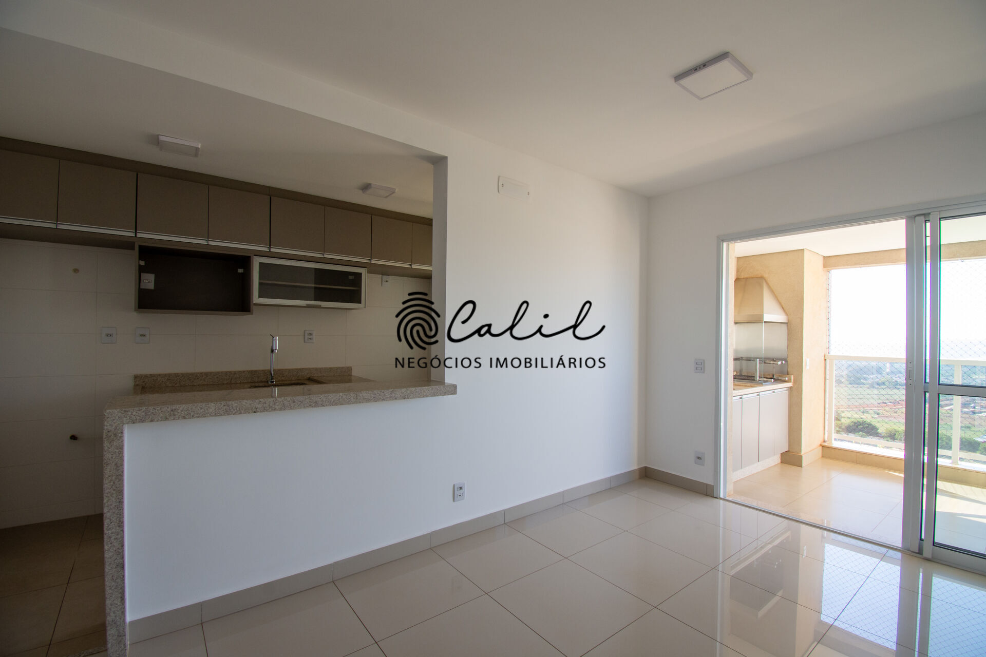 Apartamento para alugar com 3 quartos, 93m² - Foto 37