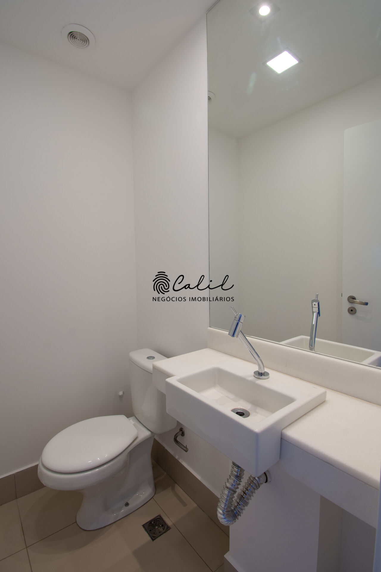 Apartamento para alugar com 3 quartos, 93m² - Foto 10
