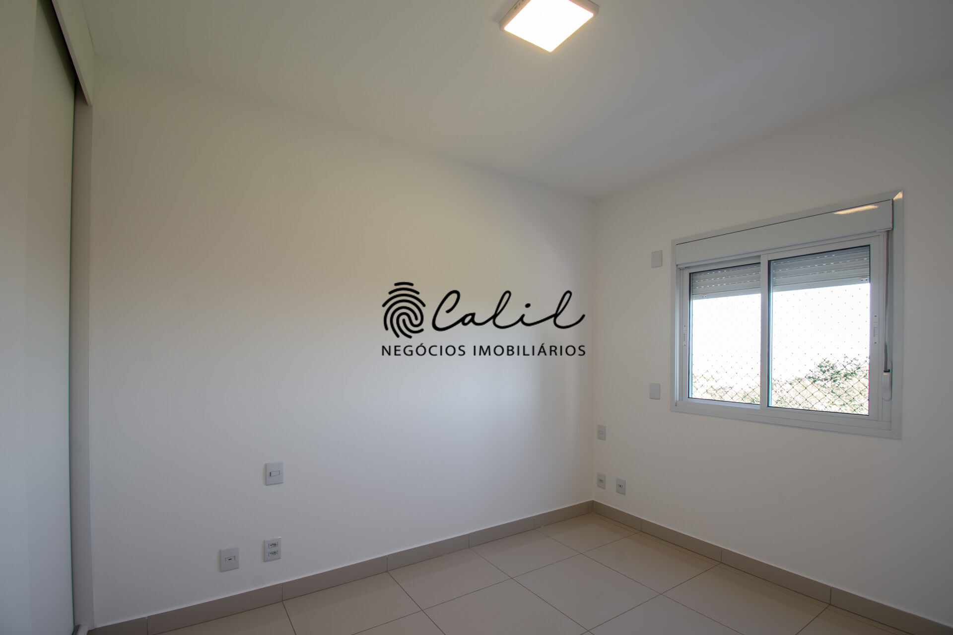 Apartamento para alugar com 3 quartos, 93m² - Foto 15