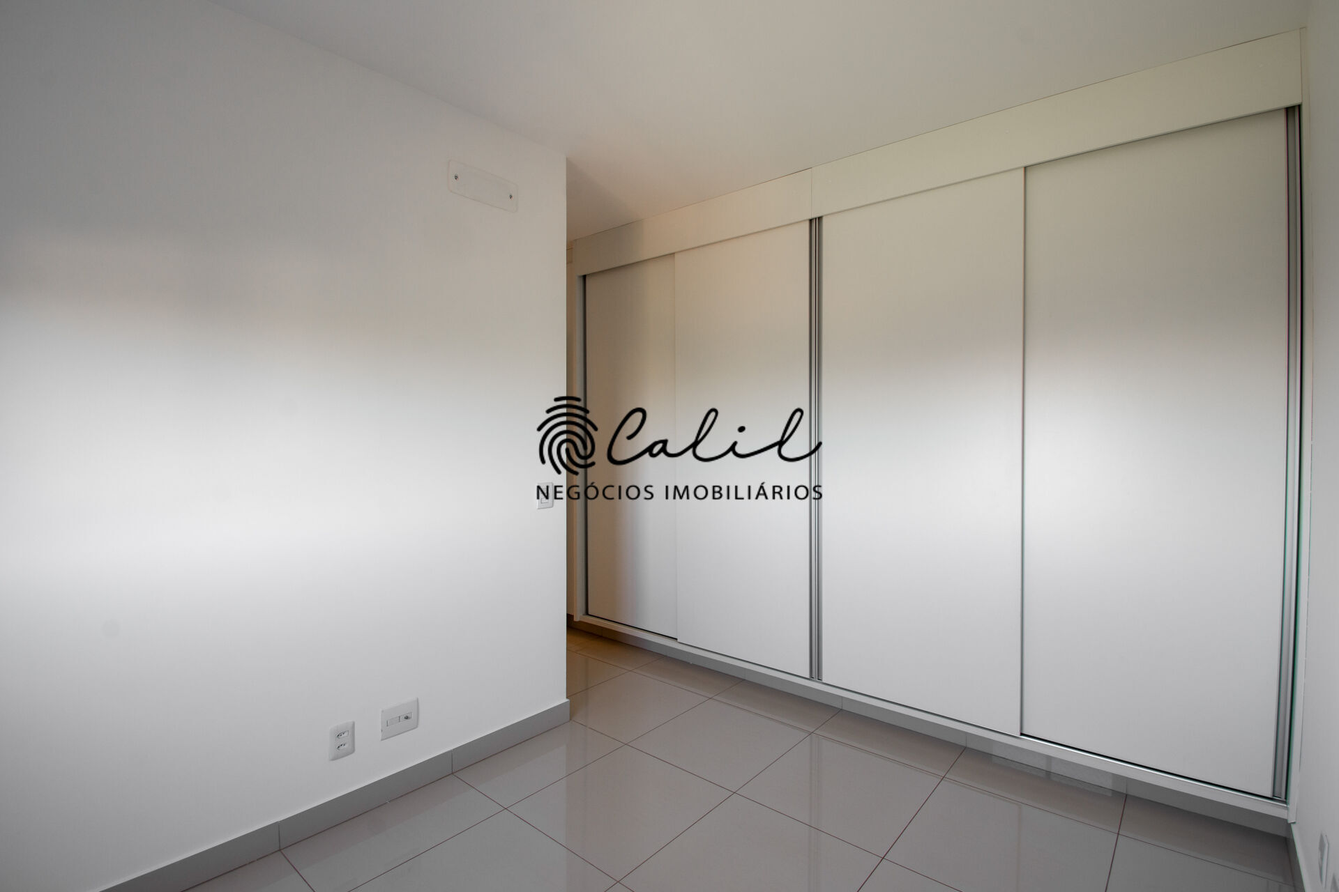 Apartamento para alugar com 3 quartos, 93m² - Foto 17