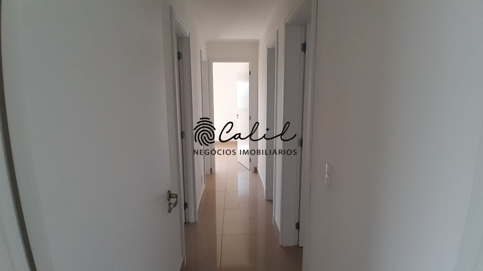 Apartamento à venda com 4 quartos, 135m² - Foto 22