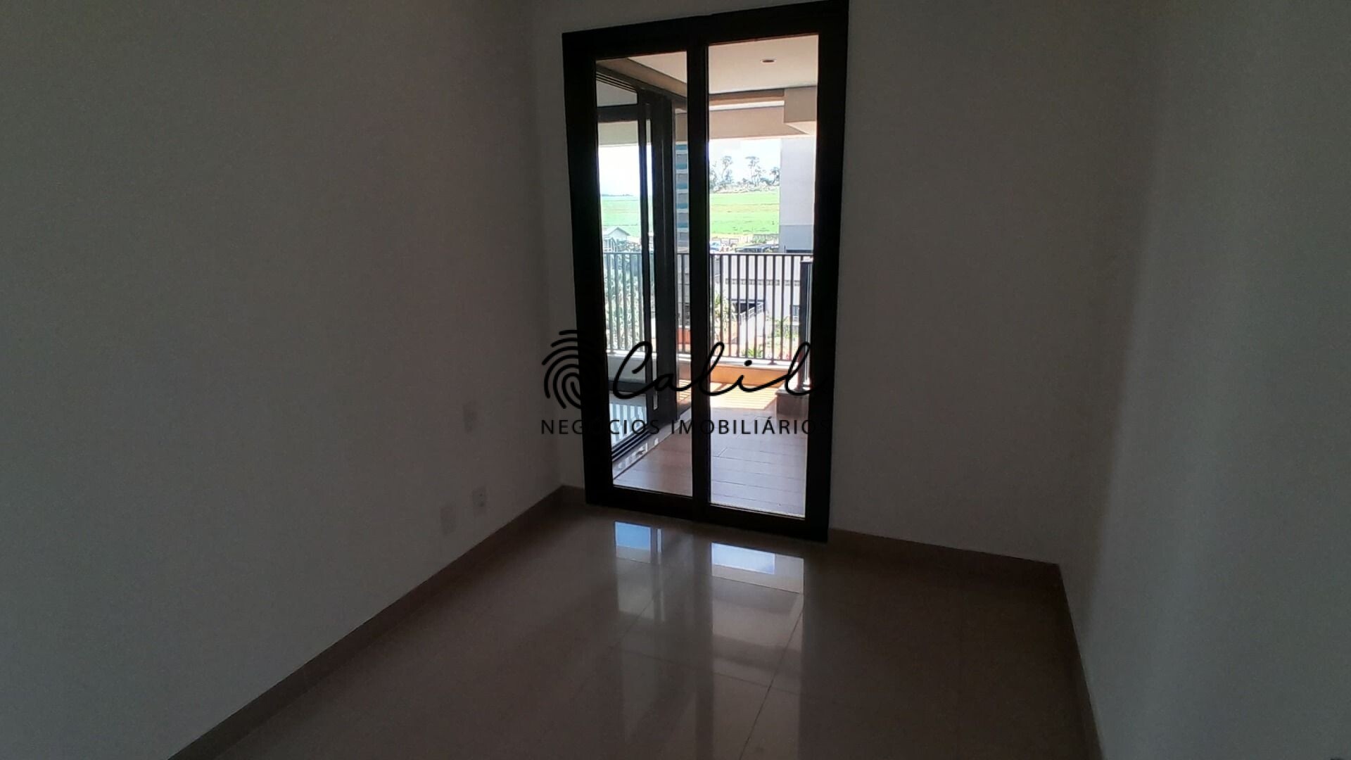 Apartamento à venda com 4 quartos, 135m² - Foto 24