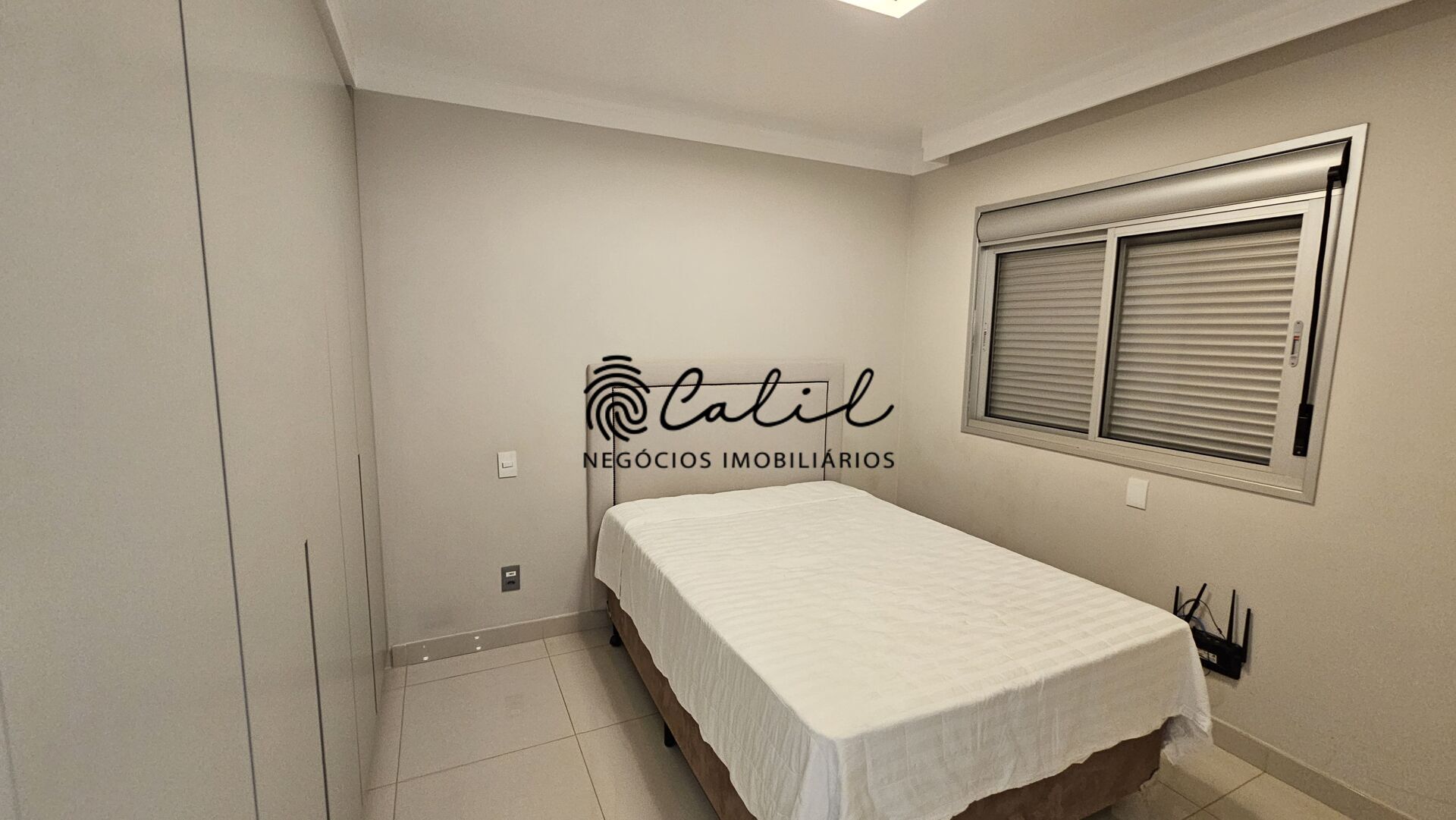 Apartamento para alugar com 3 quartos, 246m² - Foto 16