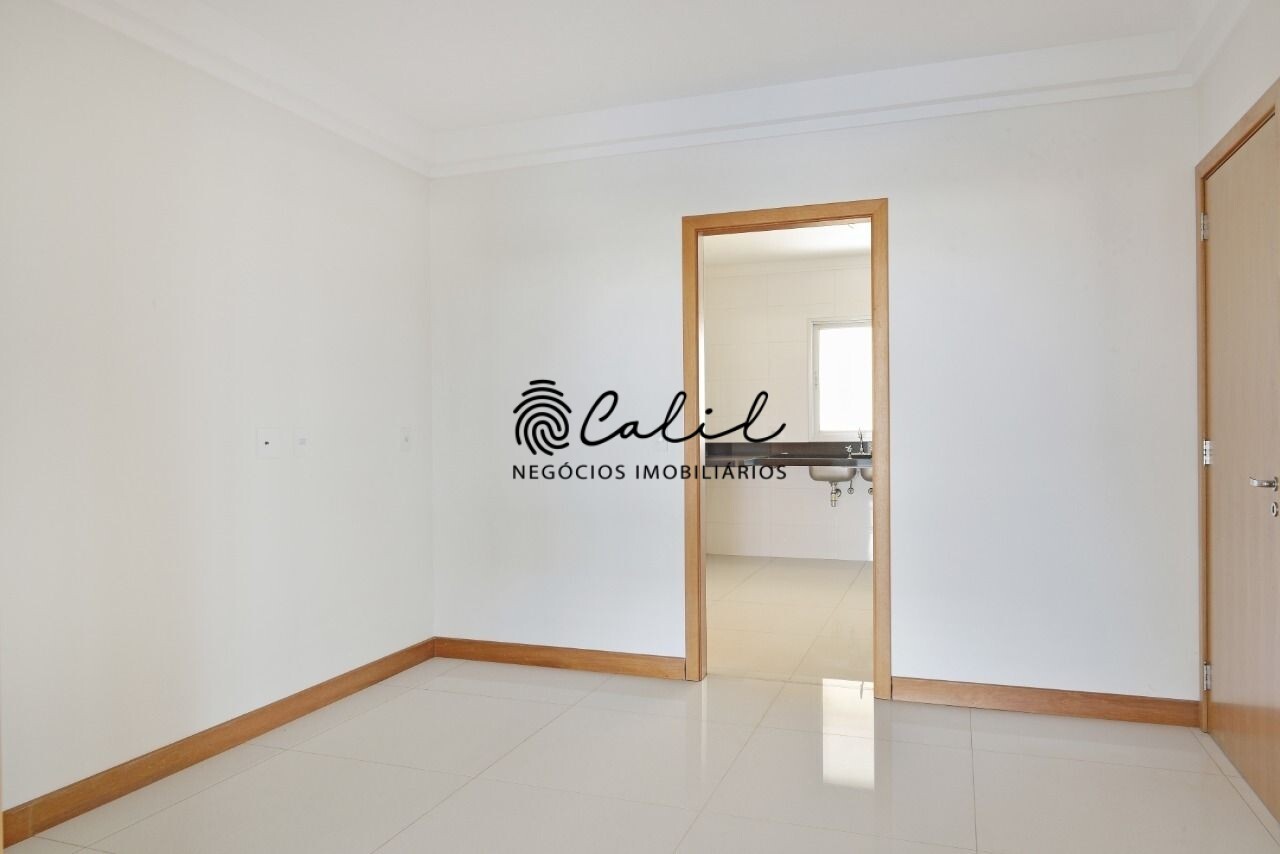 Apartamento à venda com 4 quartos, 320m² - Foto 17