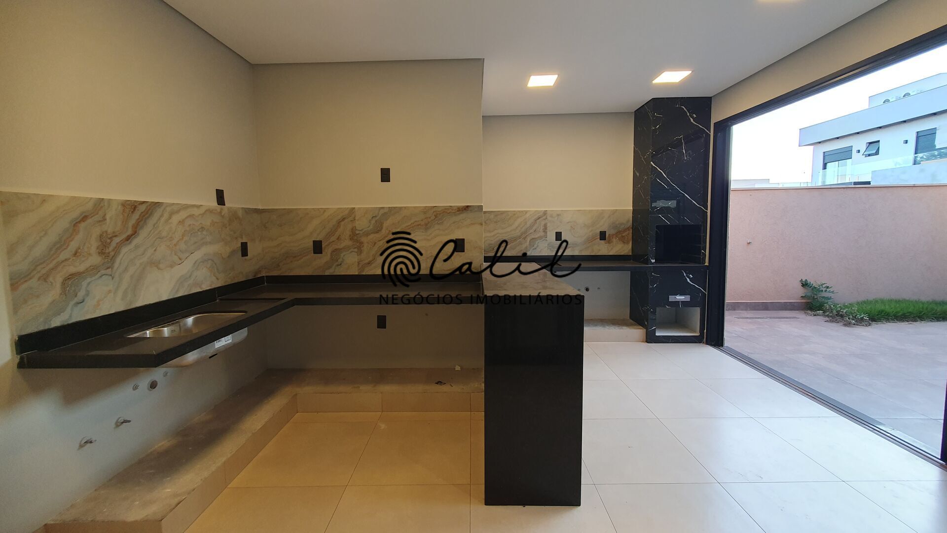 Casa de Condomínio, 3 quartos - Foto 1