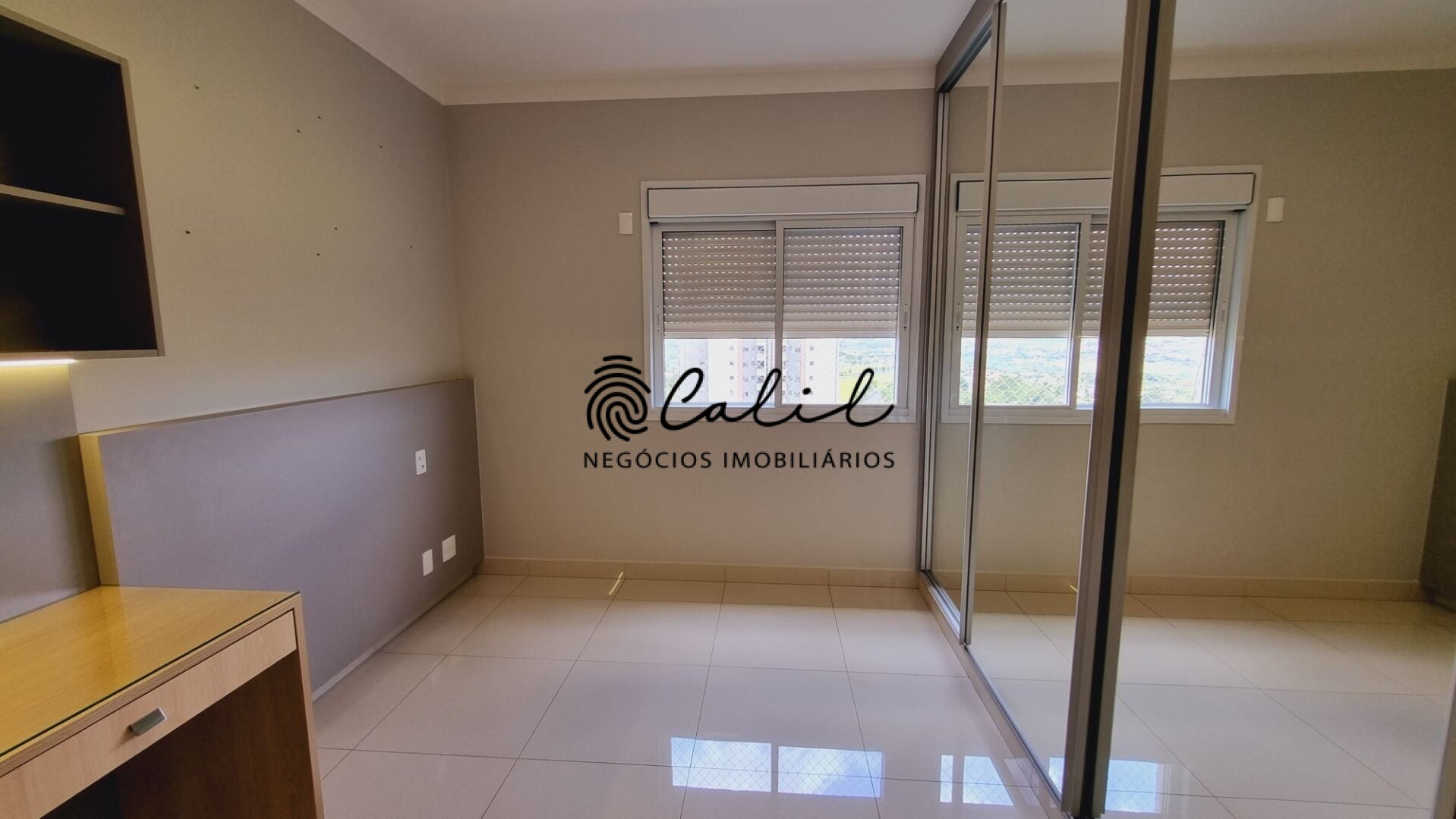 Apartamento à venda com 4 quartos, 195m² - Foto 16