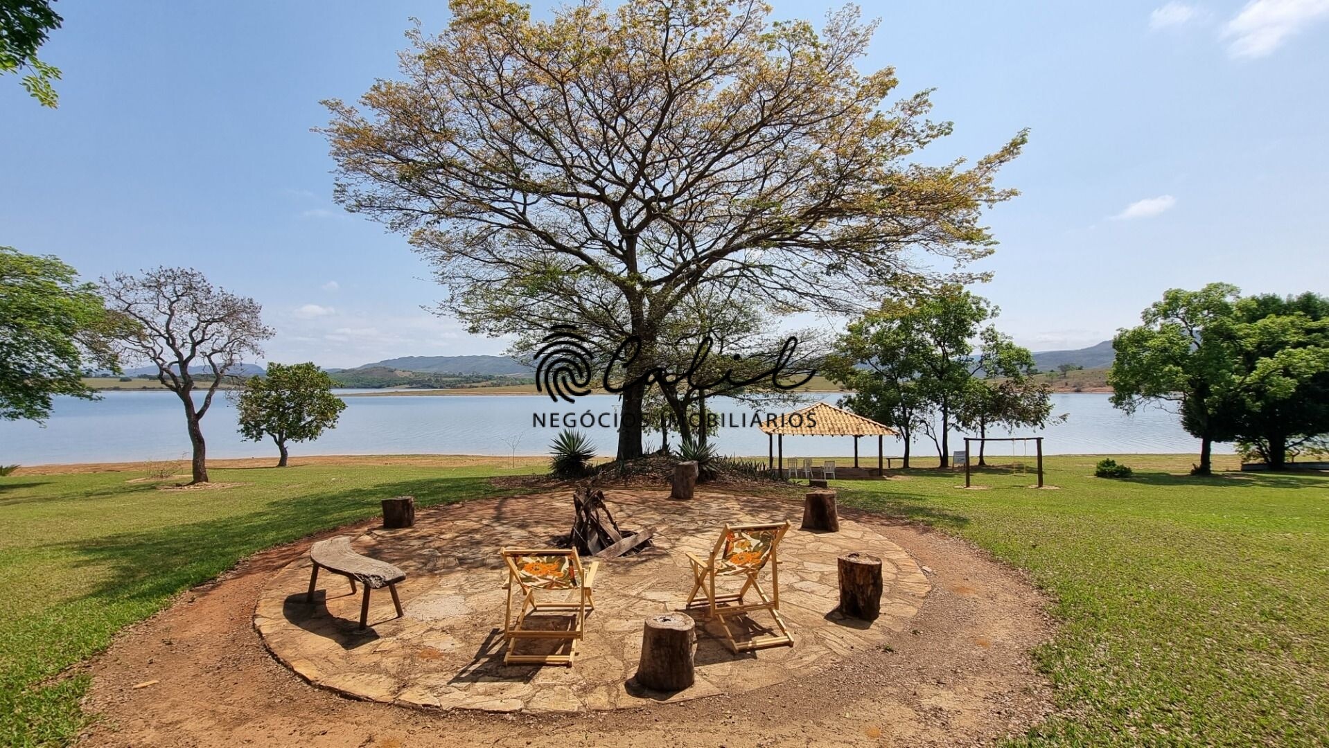 Fazenda à venda com 10 quartos, 1500m² - Foto 8