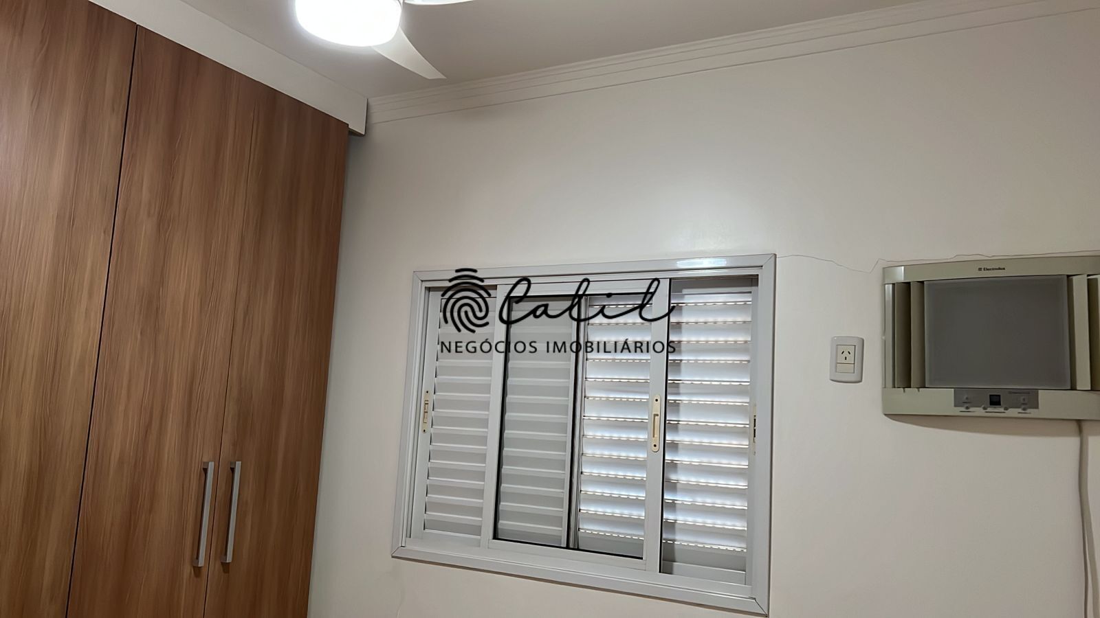 Apartamento à venda com 3 quartos, 97m² - Foto 5