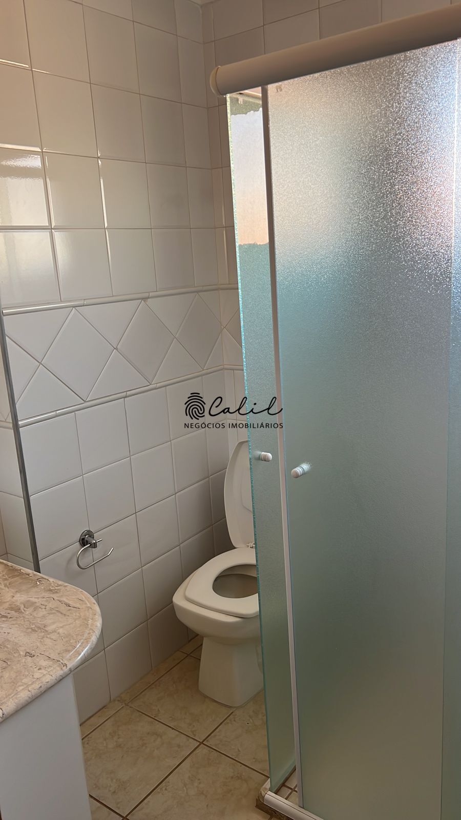 Apartamento à venda com 3 quartos, 97m² - Foto 3
