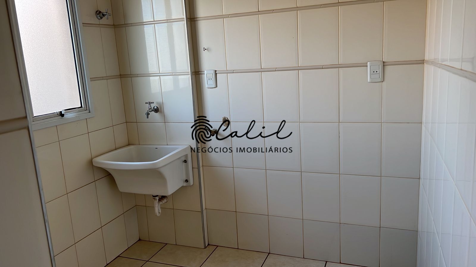 Apartamento à venda com 3 quartos, 97m² - Foto 10