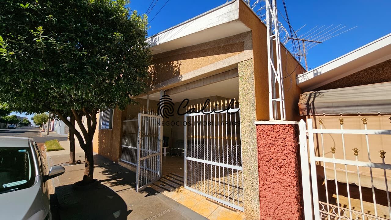 Casa, 3 quartos, 184 m² - Foto 2