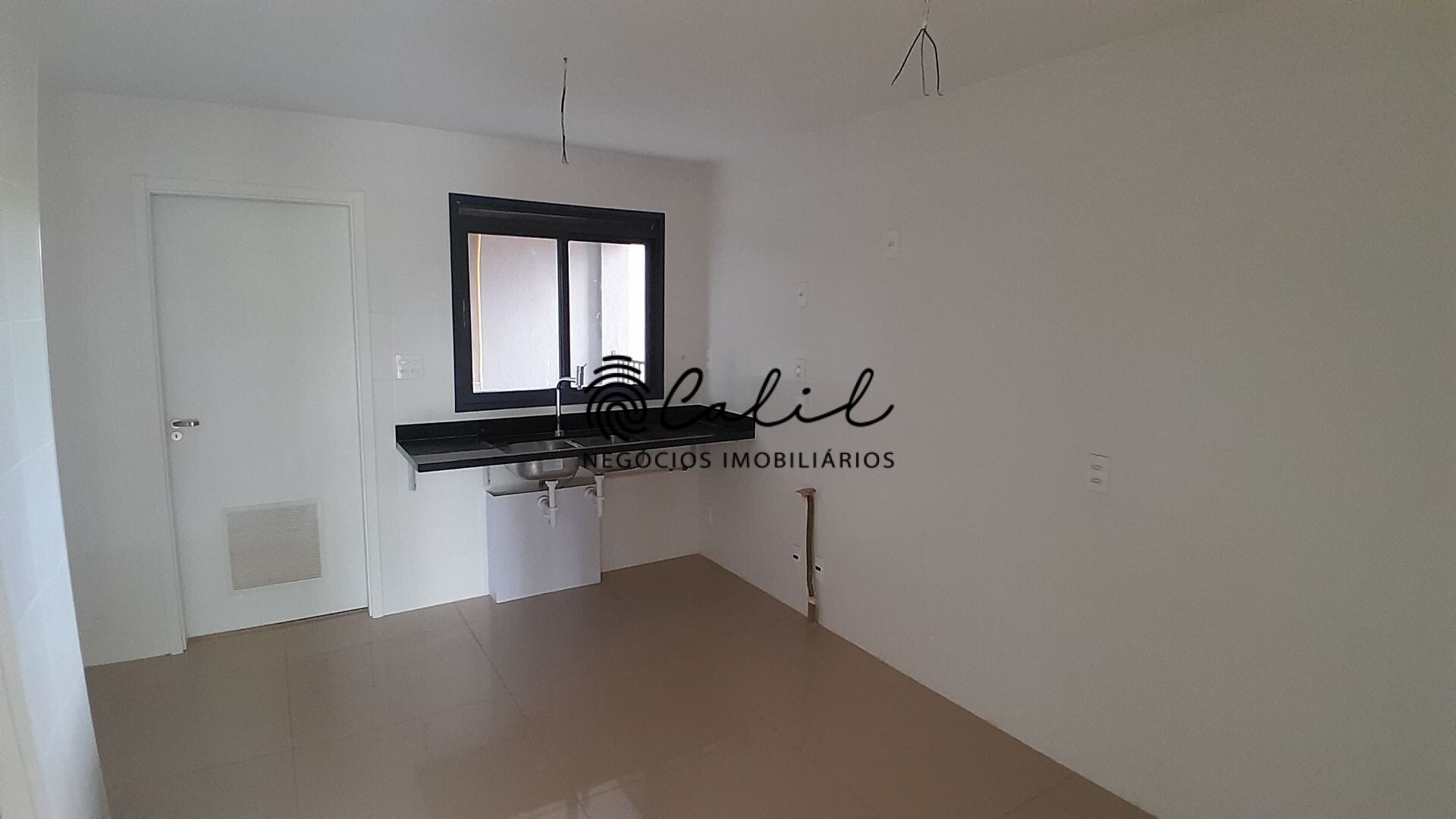 Apartamento à venda com 3 quartos, 158m² - Foto 19