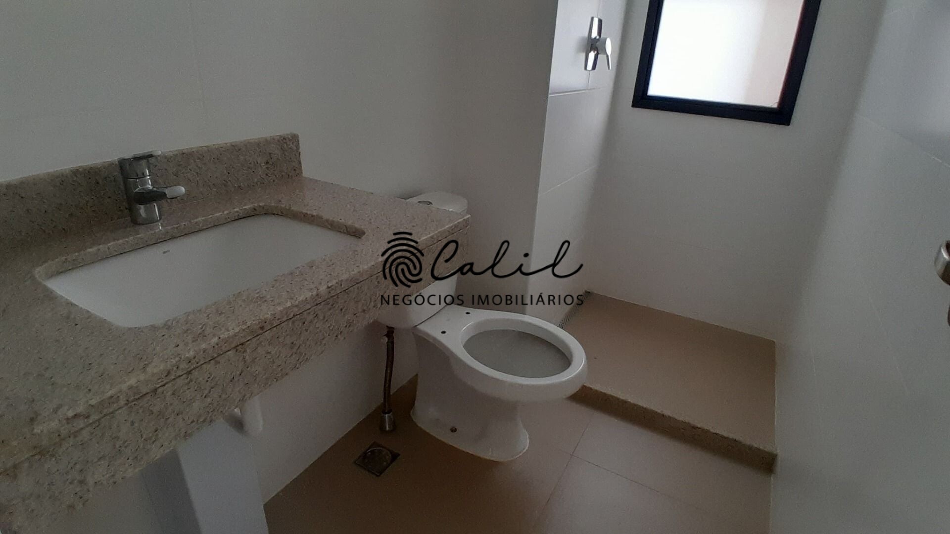 Apartamento à venda com 3 quartos, 158m² - Foto 13