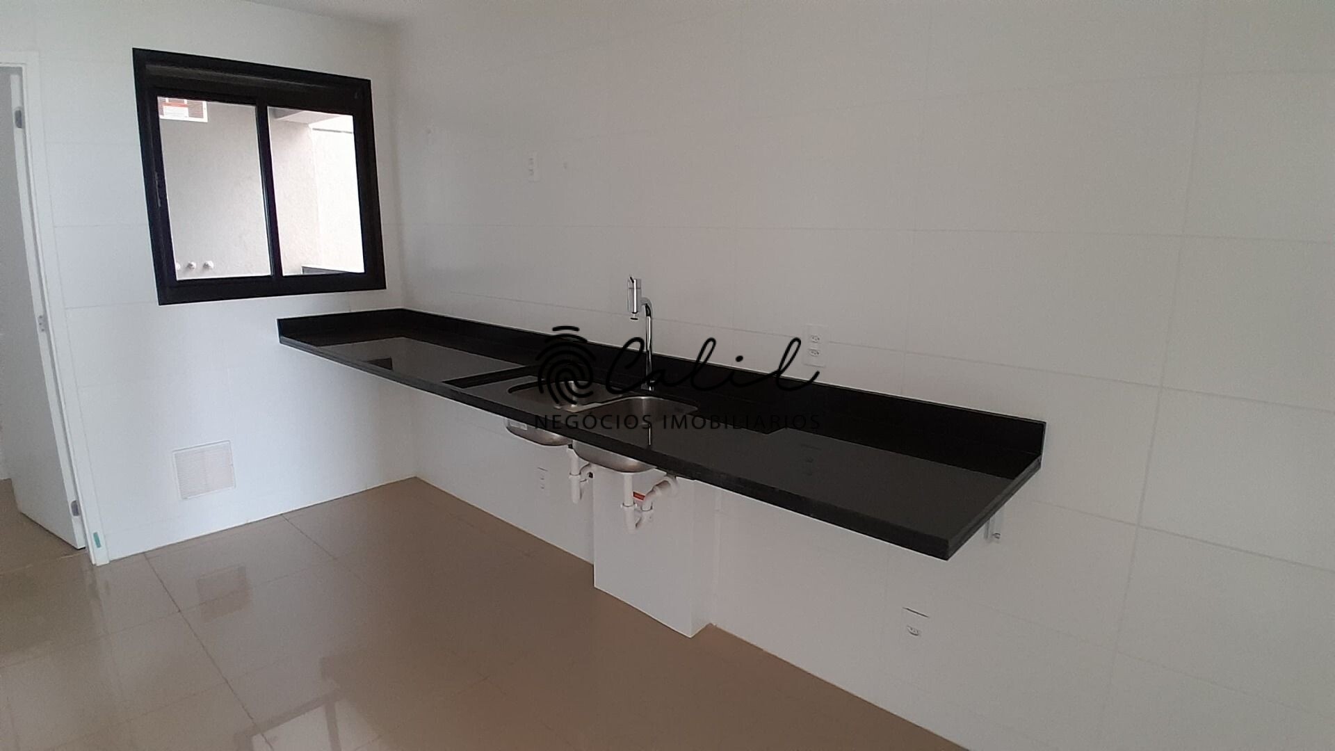 Apartamento à venda com 4 quartos, 135m² - Foto 6