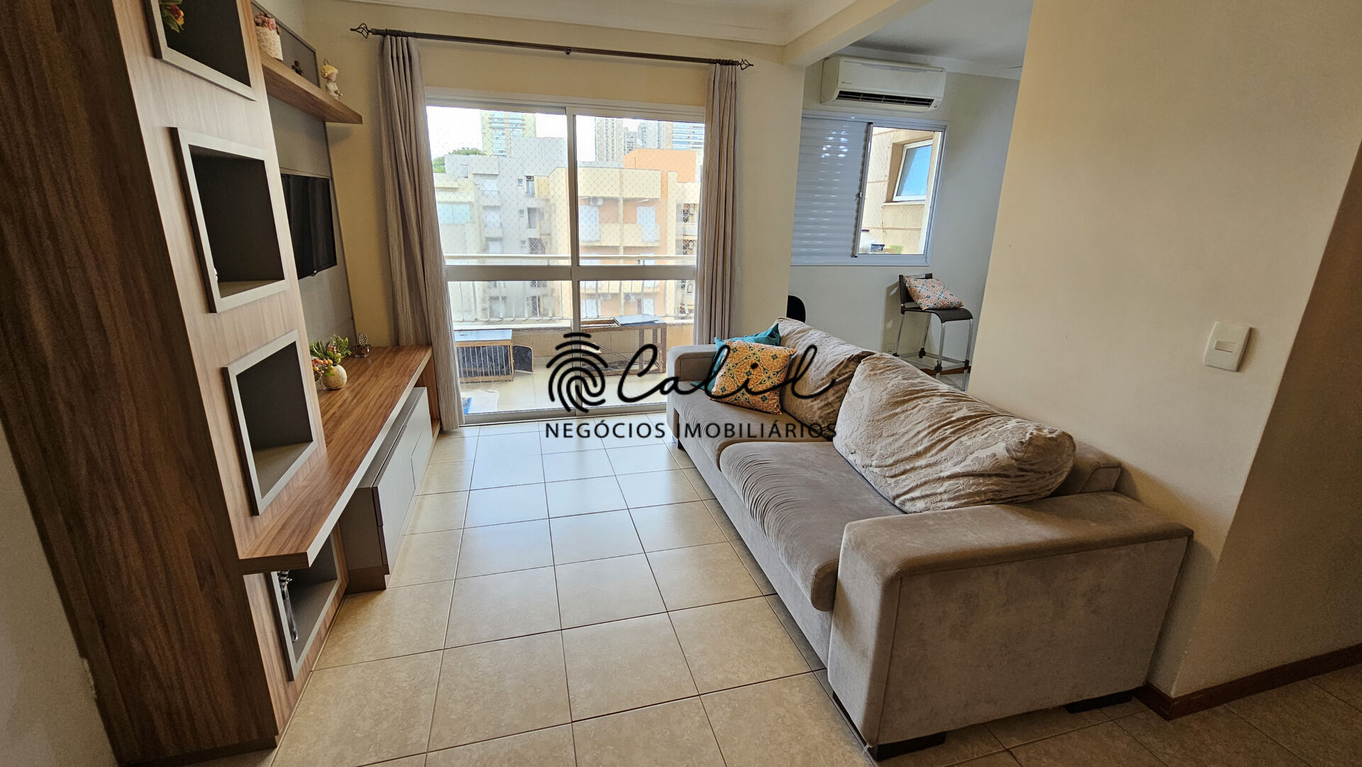 Apartamento à venda com 2 quartos, 103m² - Foto 3