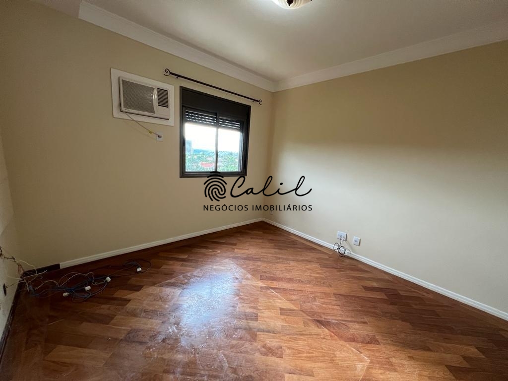 Apartamento à venda com 3 quartos, 203m² - Foto 11