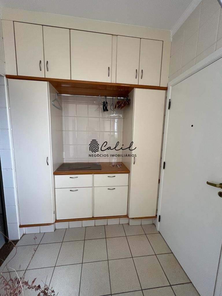 Apartamento à venda com 3 quartos, 203m² - Foto 27