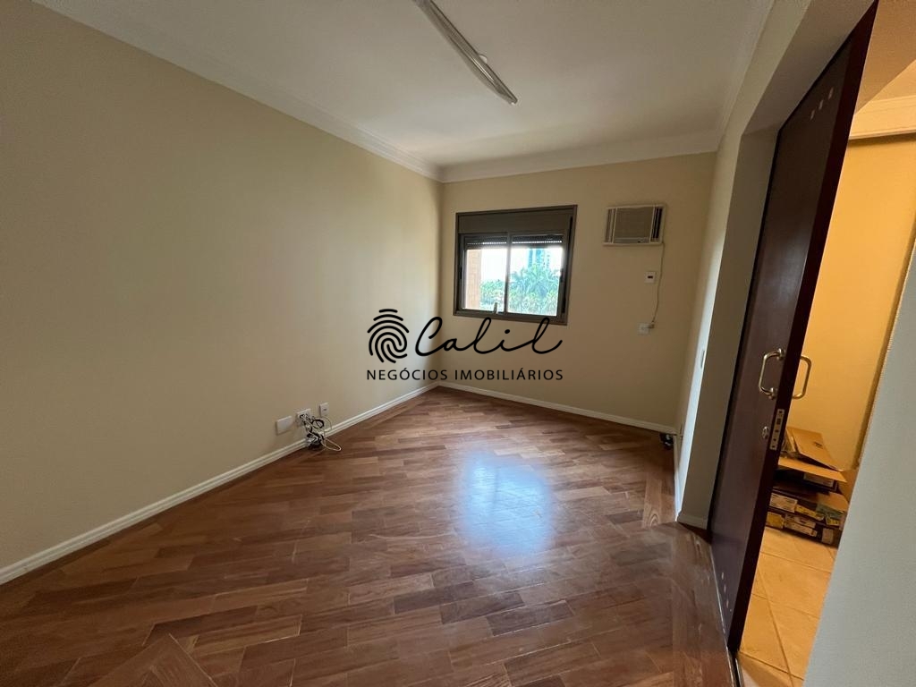 Apartamento à venda com 3 quartos, 203m² - Foto 7