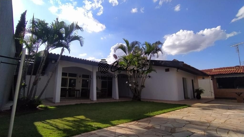 Casa, 3 quartos, 334 m² - Foto 35