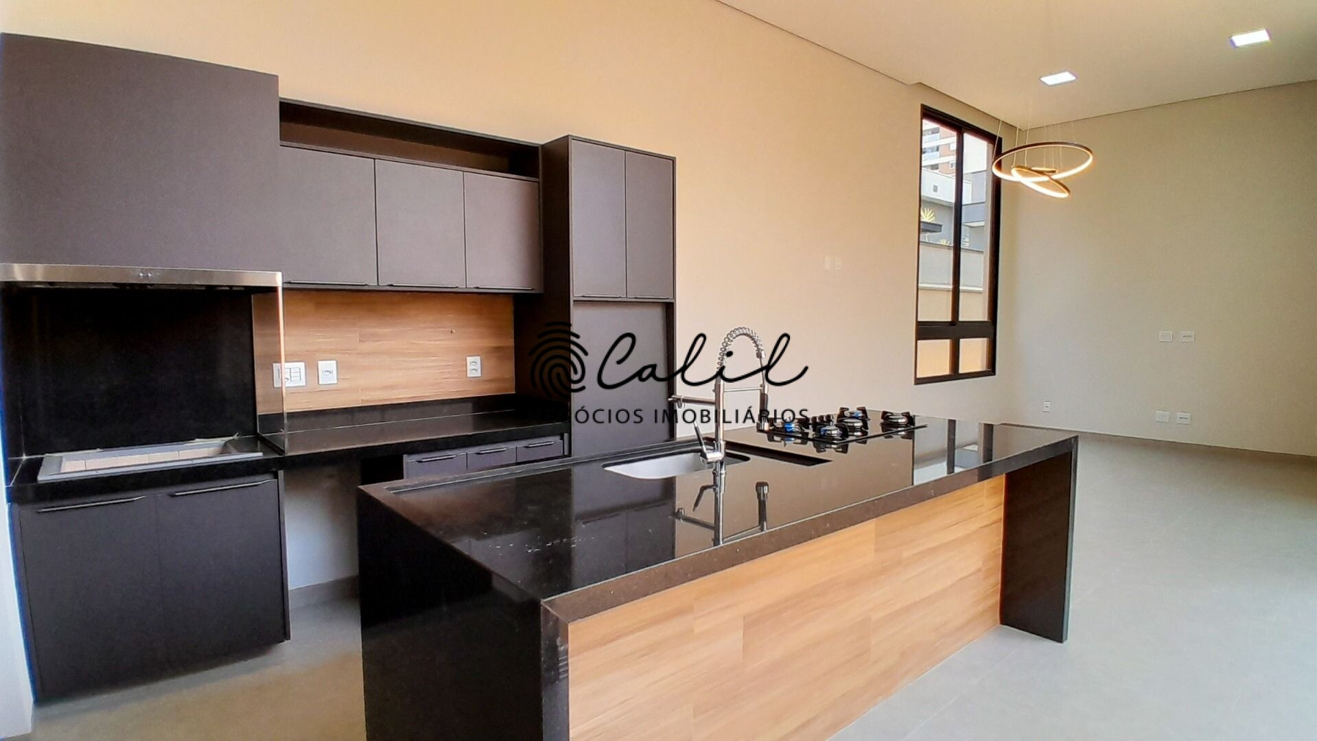 Casa de Condomínio à venda com 3 quartos, 150m² - Foto 3