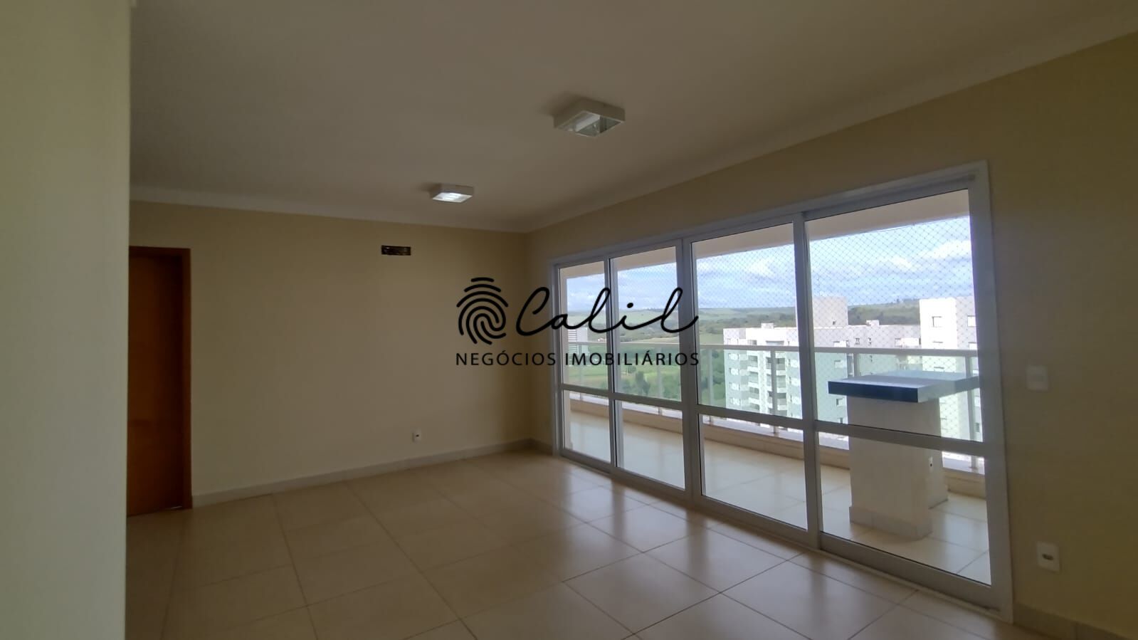 Apartamento, 3 quartos, 133 m² - Foto 2