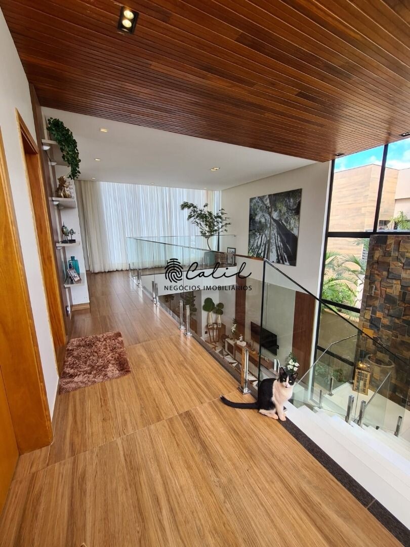 Casa de Condomínio à venda com 4 quartos, 390m² - Foto 11