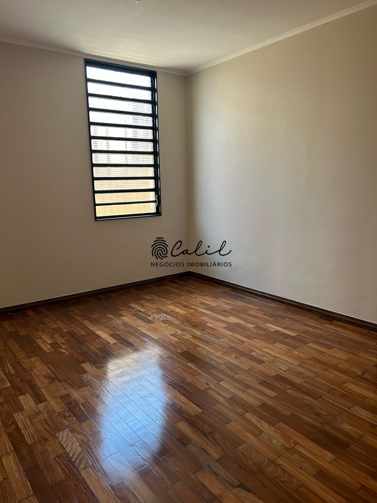 Casa à venda com 4 quartos, 275m² - Foto 11