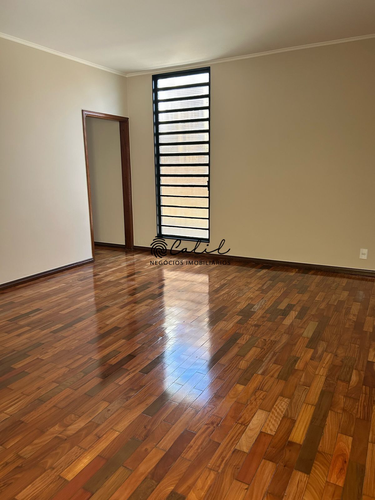 Casa à venda com 4 quartos, 275m² - Foto 10