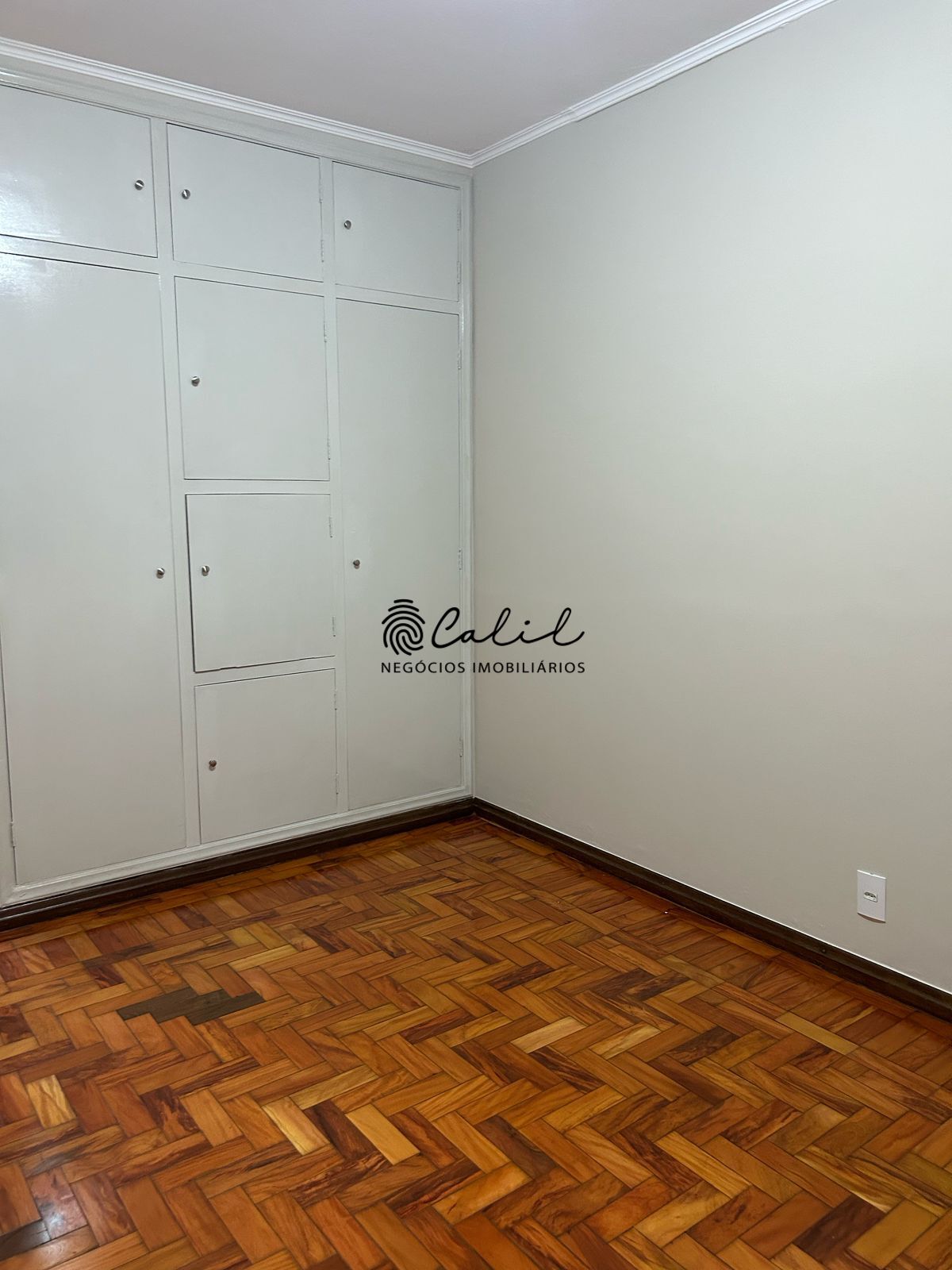 Casa à venda com 4 quartos, 275m² - Foto 15