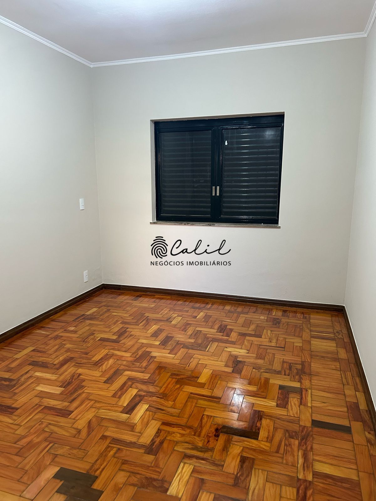 Casa à venda com 4 quartos, 275m² - Foto 18