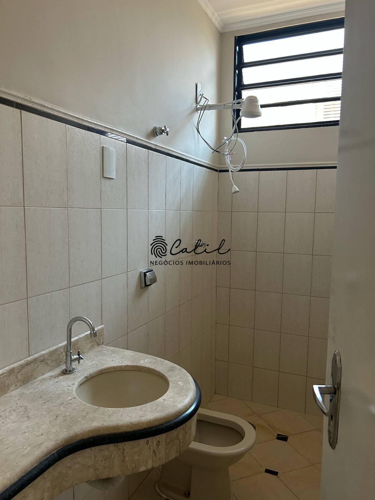 Casa à venda com 4 quartos, 275m² - Foto 17