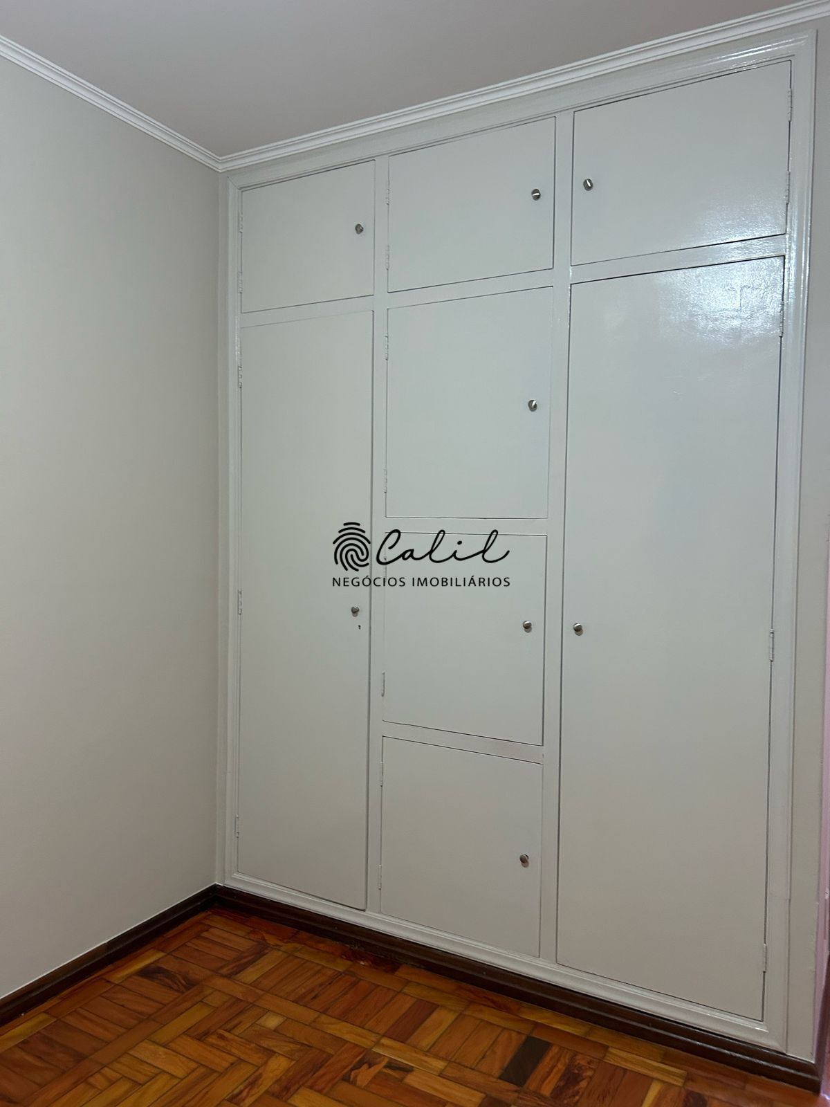 Casa à venda com 4 quartos, 275m² - Foto 16