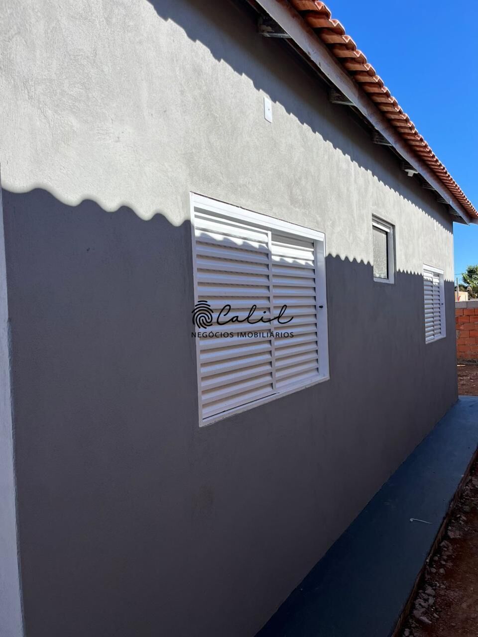 Casa à venda com 2 quartos, 55m² - Foto 10