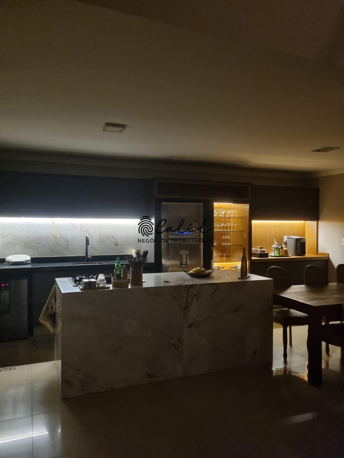 Casa, 3 quartos, 250 m² - Foto 8