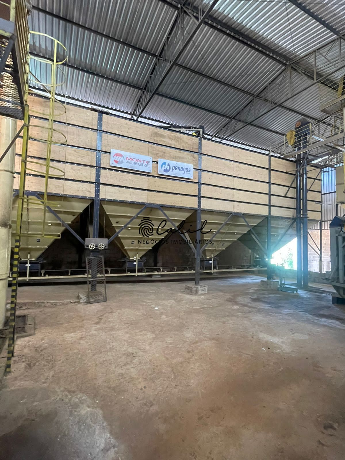 Fazenda à venda com 1 quarto, 5953200m² - Foto 24