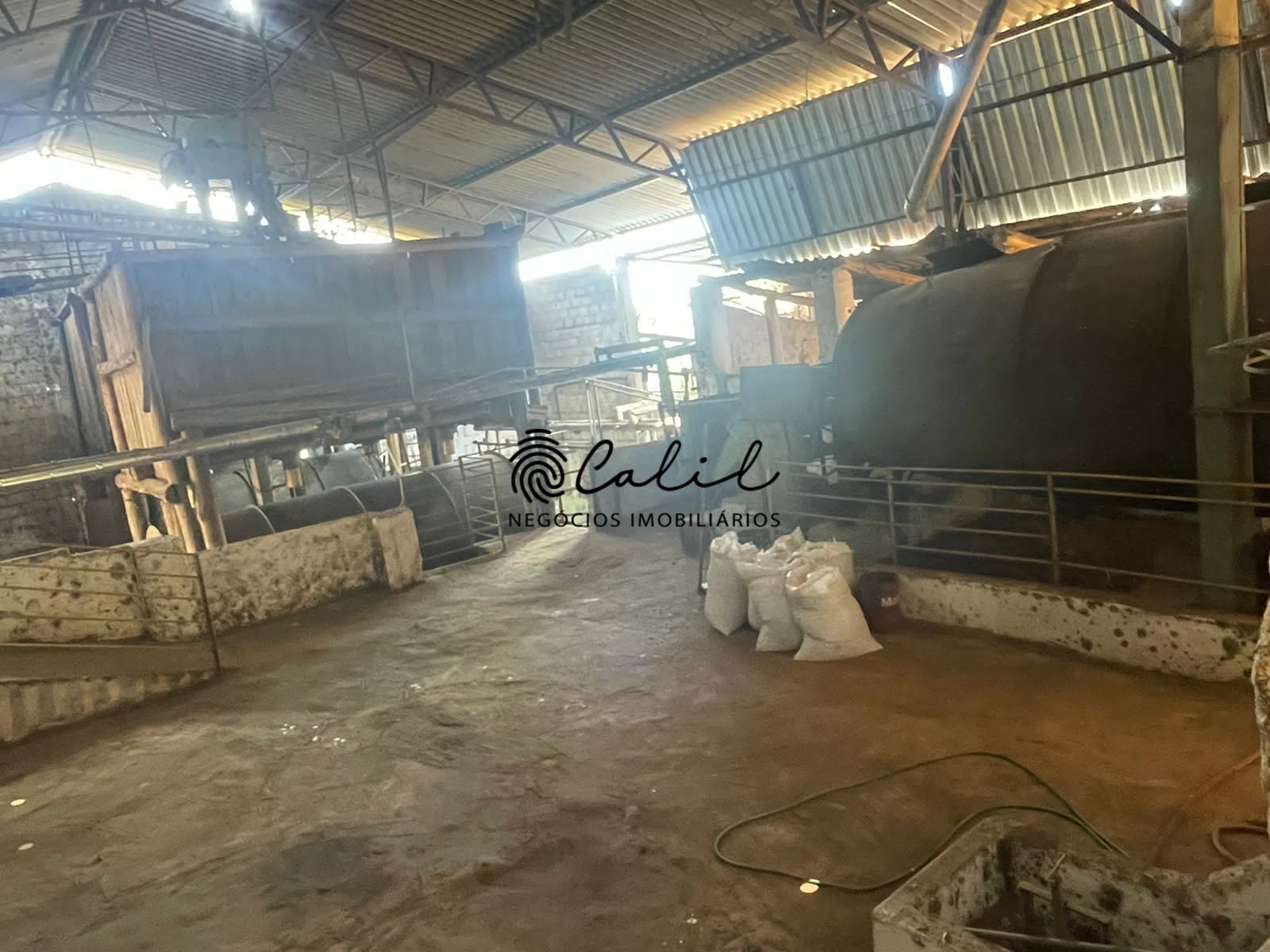 Fazenda à venda com 1 quarto, 5953200m² - Foto 10