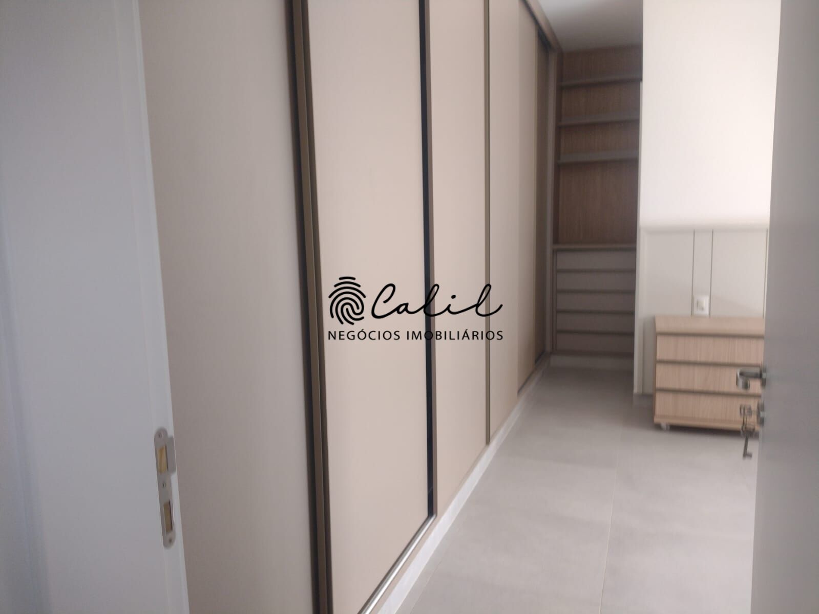 Apartamento para alugar com 2 quartos, 100m² - Foto 12