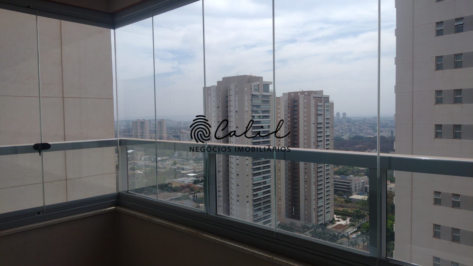 Apartamento para alugar com 2 quartos, 100m² - Foto 22