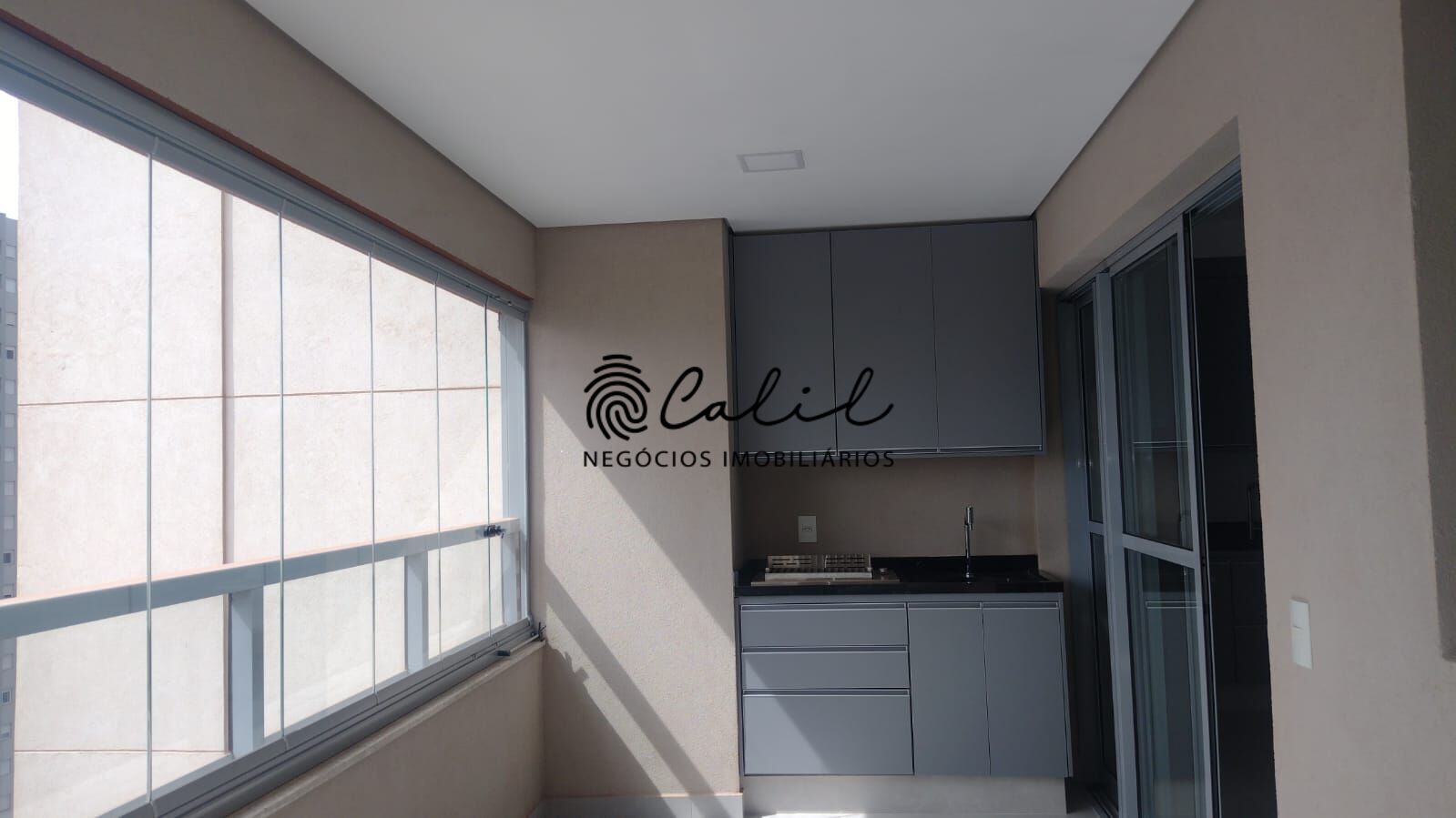 Apartamento para alugar com 2 quartos, 100m² - Foto 28