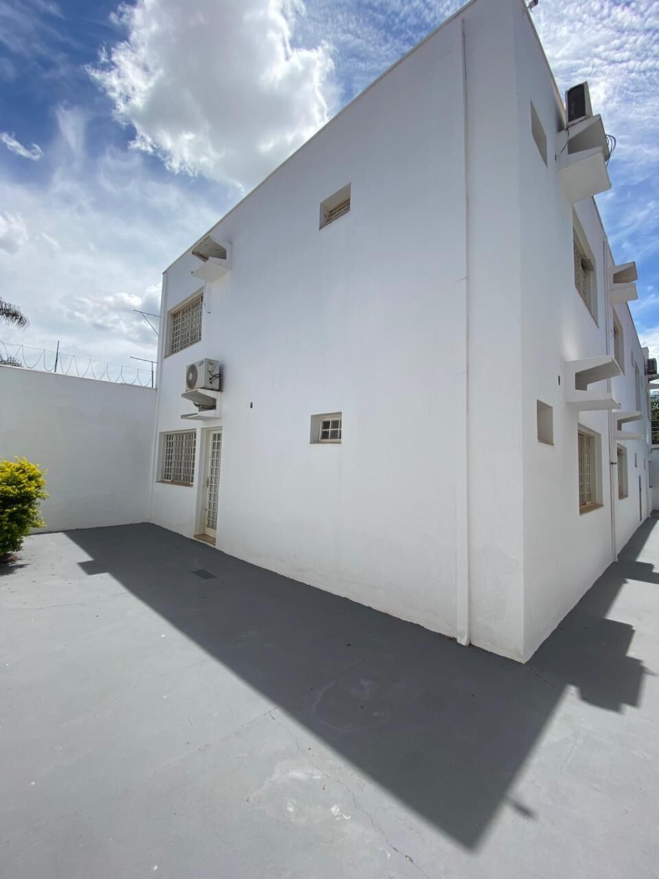 Prédio Inteiro para alugar com 12 quartos, 320m² - Foto 26