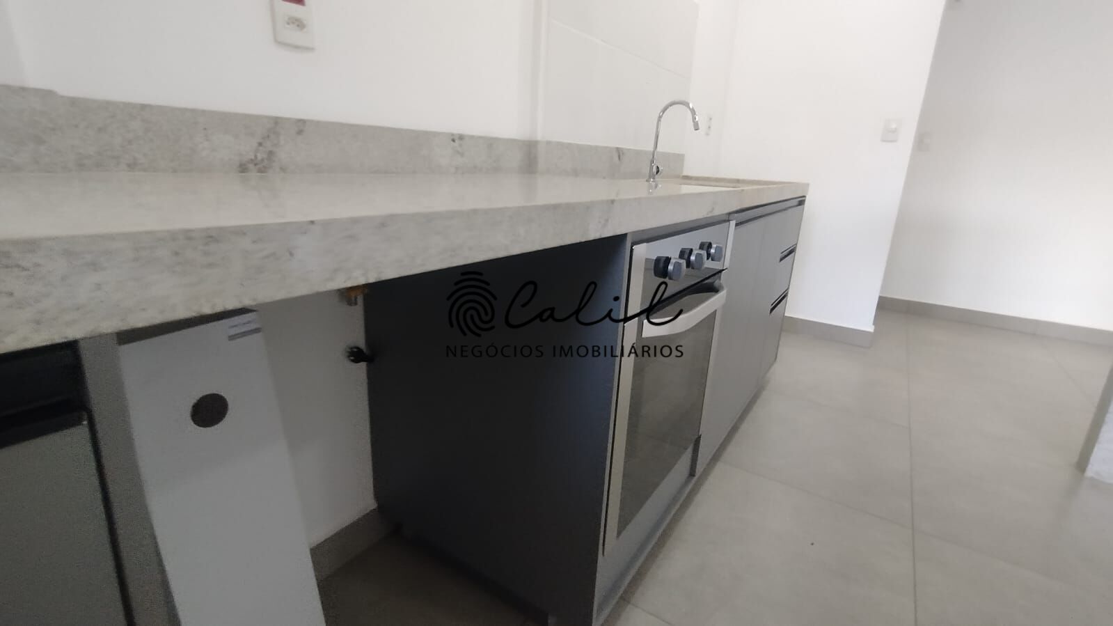 Apartamento para alugar com 2 quartos, 65m² - Foto 20