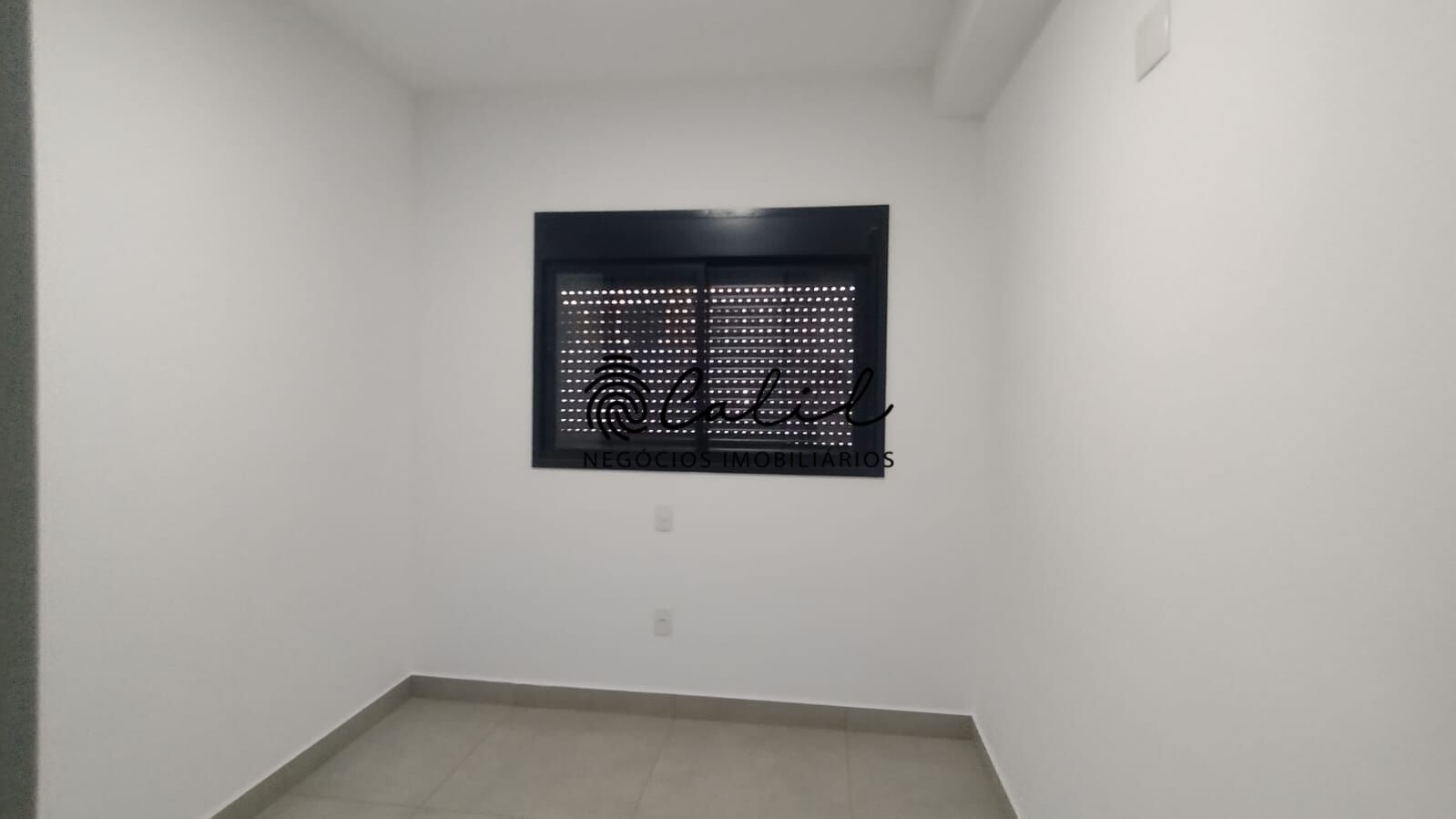 Apartamento para alugar com 2 quartos, 65m² - Foto 9
