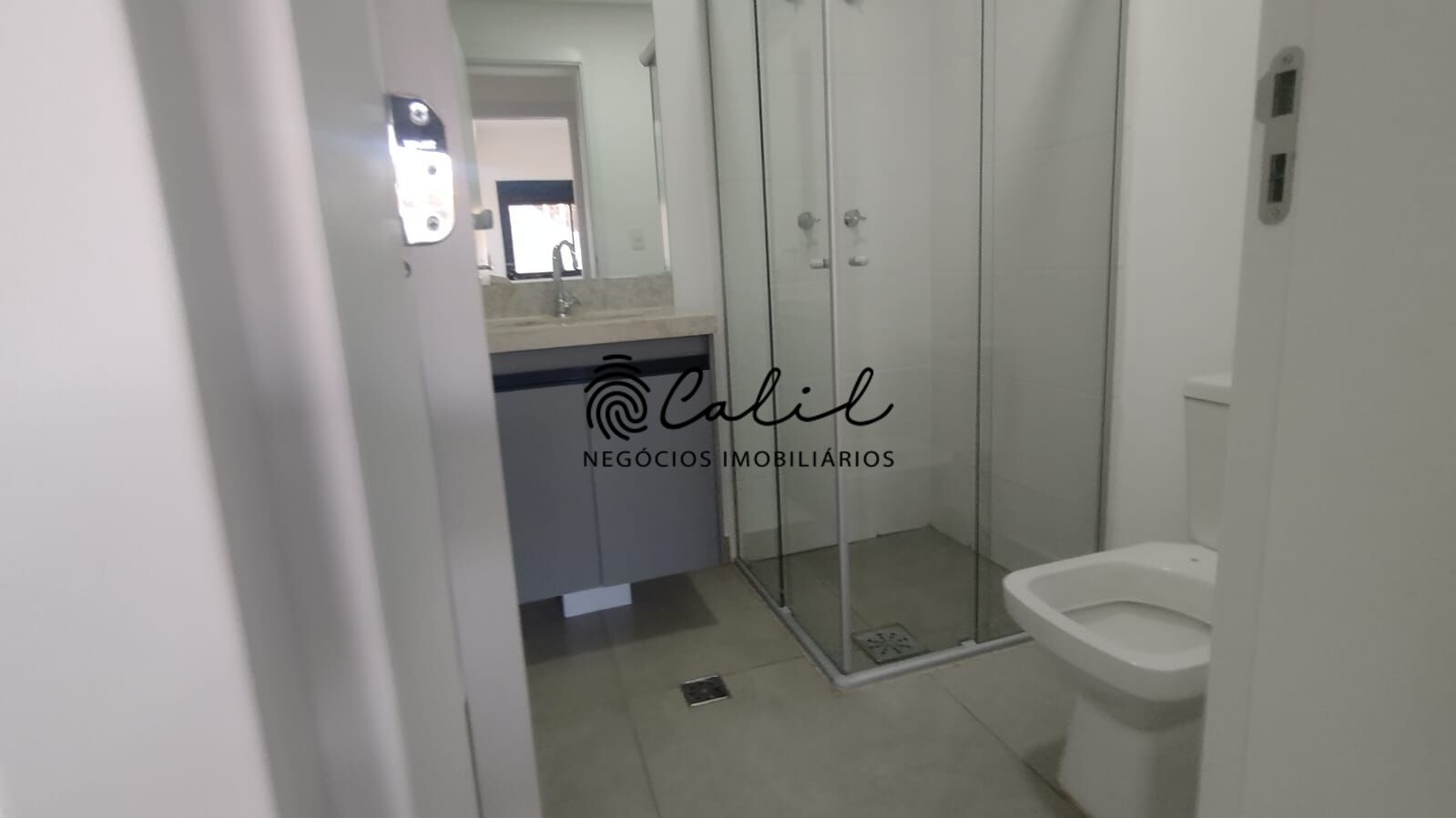 Apartamento para alugar com 2 quartos, 65m² - Foto 14