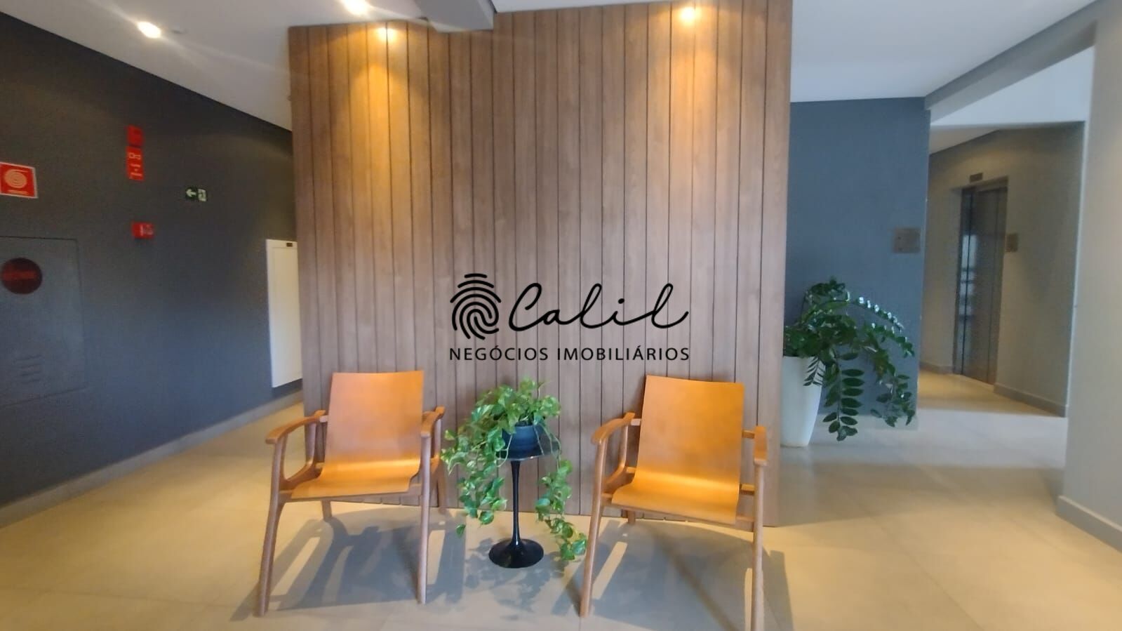 Apartamento para alugar com 2 quartos, 65m² - Foto 31