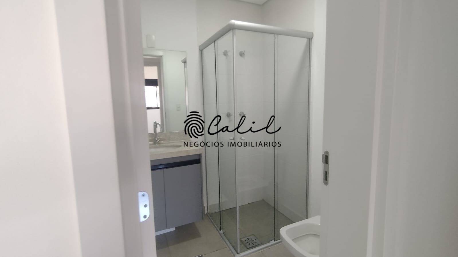 Apartamento para alugar com 2 quartos, 65m² - Foto 15