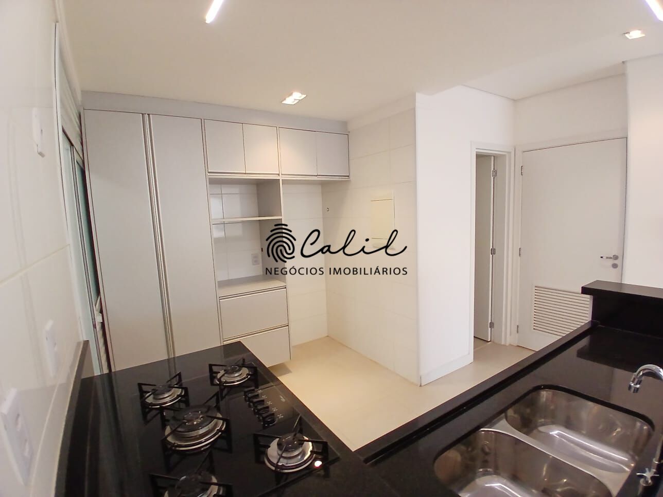 Apartamento, 3 quartos, 199 m² - Foto 2